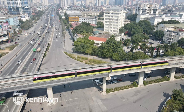 Chạy thử tàu metro Nhổn - ga Hà Nội tốc độ tối đa 80km/h - Ảnh 2.