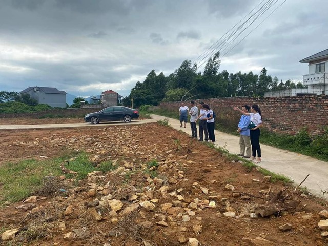 ‘Sốt đất’ ăn theo dự án náo loạn vùng quê - Ảnh 1.