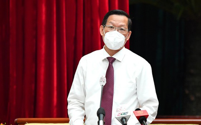 Chủ tịch UBND TPHCM Phan Văn Mãi: Biến chủng Omicron có nguy cơ đe dọa thành quả phòng chống dịch