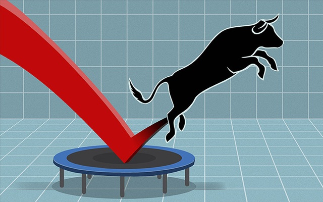 Cổ phiếu giảm sàn la liệt, VN-Index “thủng” mốc 1.040 điểm trong phiên giao dịch đầu tháng 2