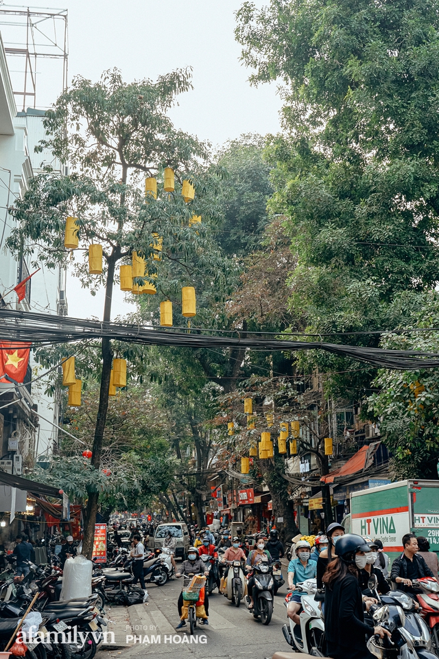 Ngày cuối năm bình yên trong ngõ chợ Thanh Hà - ngôi chợ lâu đời nhất phố cổ được giới nhà giàu chuộng mua vì toàn đồ chất lượng tươi ngon - Ảnh 27.