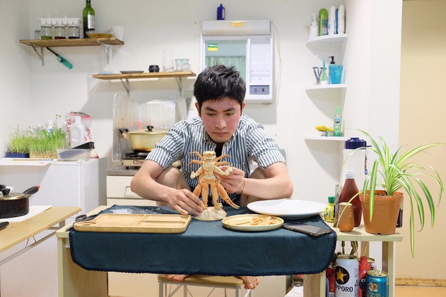 Chàng trai Việt mang di ảnh bố mẹ đi khắp nước Nhật lộ tài nấu nướng đẳng cấp: Đưa đồ ăn đơn giản lên 5 sao - Ảnh 19.