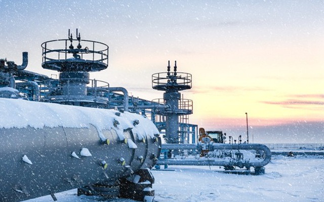 Sản lượng dầu tại Mỹ đang sụt tới 18% do bão tuyết
