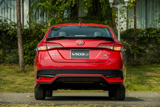 Chênh 152 triệu đồng, 4 bản Toyota Vios 2021 có gì khác, GR-S đắt nhất phân khúc có đáng mua? - Ảnh 12.