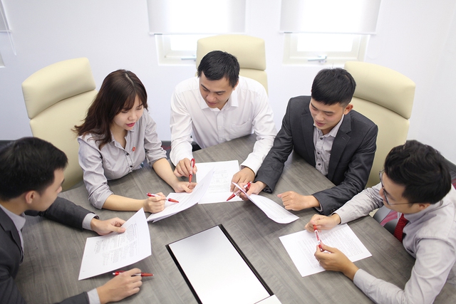 Yếu tố sống còn giúp các doanh nghiệp thu hút và giữ chân người tài: 74% lao động đều quan tâm, ngay cả nhân sự cấp cao cũng coi trọng hàng đầu - Ảnh 2. Yếu tố sống còn giúp các doanh nghiệp thu hút và giữ chân người tài: 74% lao động đều quan tâm, ngay cả nhân sự cấp cao cũng coi trọng hàng đầu - Ảnh 2.
