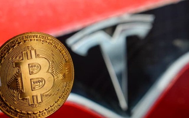 Đầu tư khủng, giờ giá cổ phiếu Tesla gắn chặt với Bitcoin