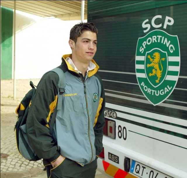 Ronaldo tuổi 36: Hành trình từ cậu bé nghèo đến triệu phú thể thao - Ảnh 7.