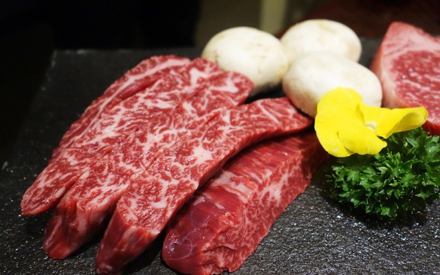 Bí ẩn xoay quanh món thịt bò đắt hơn cả Wagyu, tiềm năng trở thành đỉnh cao ẩm thức "omasake" Hàn Quốc: Vì sao chỉ dành cho giới siêu giàu?