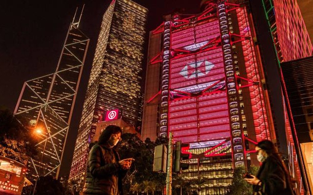 HSBC đẩy mạnh "xoay trục" sang châu Á