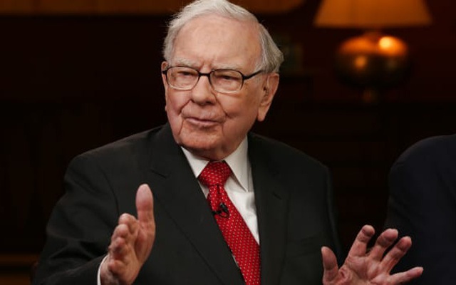 Đây là điều mà nhiều năm nay Warren Buffett vẫn khuyên nhà đầu tư không nên chống lại