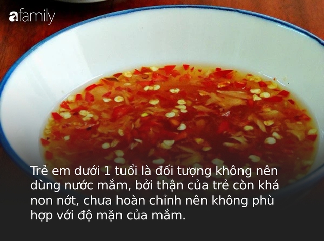 Những sai lầm khi sử dụng nước mắm mà người Việt cần bỏ ngay kẻo vô tình khiến chúng mất dinh dưỡng, thậm chí gây hại sức khỏe - Ảnh 1.