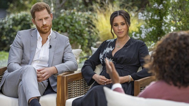 Đưa ra 15 tuyên bố đanh thép trong phỏng vấn bom tấn, vợ chồng Meghan Markle bị bóc mẽ mâu thuẫn khi đối chiếu với thực tế đến muối mặt - Ảnh 8.