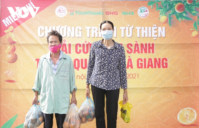 Giải cứu cam sành, phát miễn phí cho bệnh nhân tại Hà Nội - Ảnh 14.