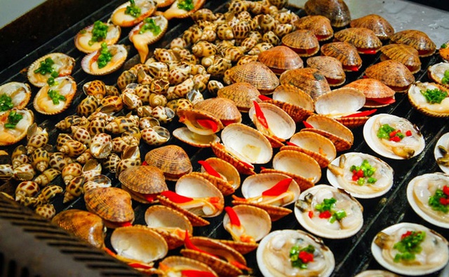 The most culinary destinations in Vietnam: Hanoi and Saigon are in the top, a series of seas are also named - Photo 5.