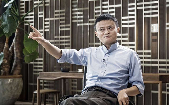 Trong khi Jack Ma bị vùi dập vì "vạ miệng", người đàn ông này có thể là tấm gương cho giới hạn phát ngôn ở Trung Quốc