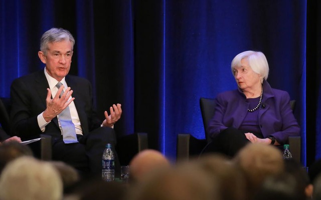 Chủ tịch Powell: Nền kinh tế còn lâu mới hồi phục hoàn toàn, FED sẽ tiếp tục hỗ trợ