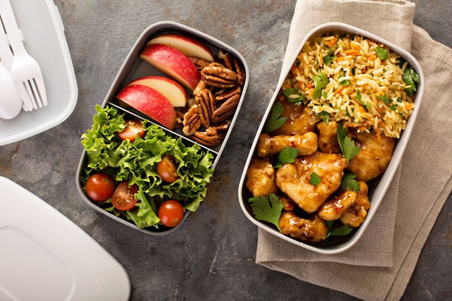  Vì sao bữa trưa nên là bữa hoành tráng nhất trong ngày? Ăn nhiều vào bữa tối có thể khiến cơ thể ‘trả giá’ - Ảnh 1.