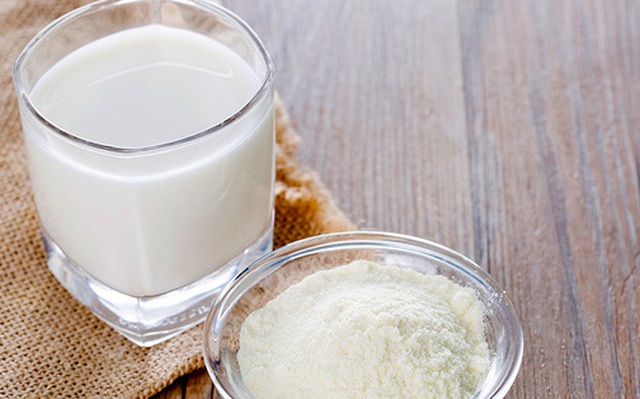 Sữa hoàn nguyên có phải sữa "giả", ít dinh dưỡng: Chuyên gia phân tích bản chất sữa "tái chế", tiết lộ chỉ số gây ngạc nhiên