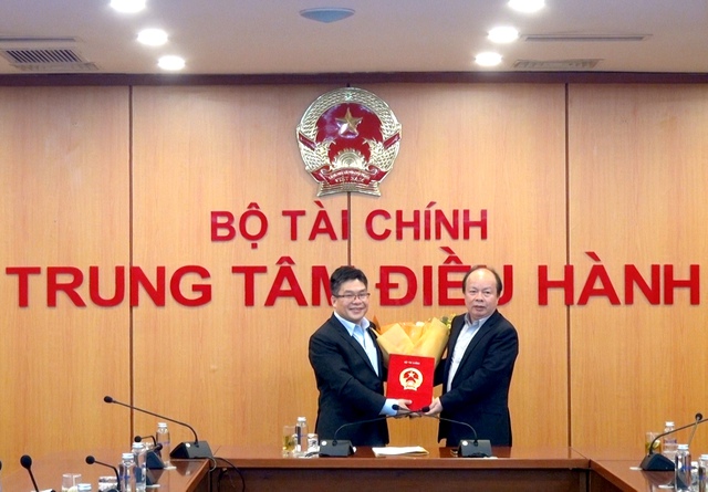 Ông Nguyễn Thành Long chính thức được bổ nhiệm chức Chủ tịch Sở GDCK Việt Nam, ông Nguyễn Duy Thịnh trở thành Chủ tịch HNX - Ảnh 1.