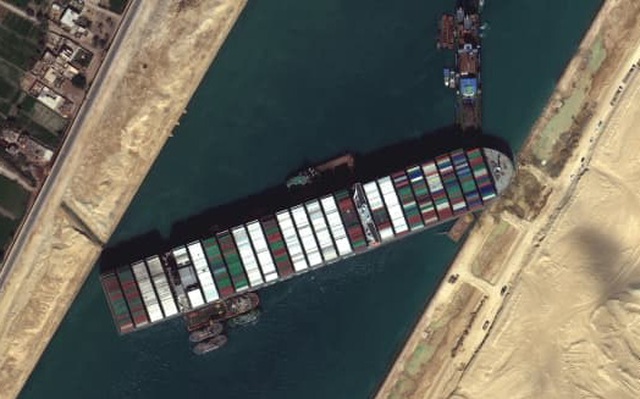 Gió "bị oan" trong sự cố tồi tệ trên kênh đào Suez?