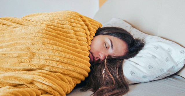 Lời dặn của thần y Hoa Đà về giấc ngủ: Người hiện đại mắc tứ đại bệnh, một trong số đó chính là thức khuya - Ảnh 2. Lời dặn của thần y Hoa Đà về giấc ngủ: Người hiện đại mắc tứ đại bệnh, một trong số đó chính là thức khuya - Ảnh 2.