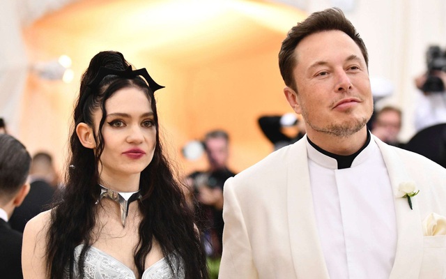Chân dung cô gái đang nắm giữ trái tim Elon Musk: Kém 17 tuổi, yêu sau vài câu trên Twitter và sớm sinh con cho tỷ phú giàu nhất nhì hành tinh