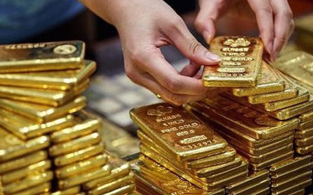 Chênh lệch giá vàng trong nước và thế giới lên mức kỷ lục mới gần 9 triệu đồng/lượng