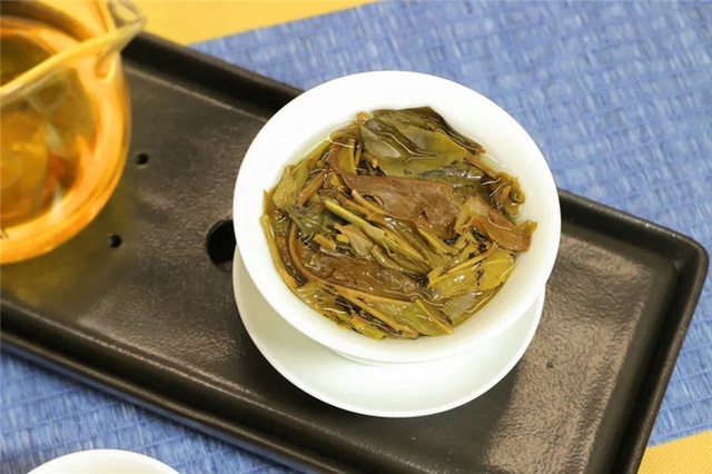Sau 3000 năm được người đời coi là đồ uống số 1, trà xanh tiếp tục được GS dinh dưỡng ca tụng nhờ tác dụng này - Ảnh 5.