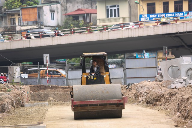  Đường vành đai 2 dưới thấp đoạn Đại La - Minh Khai dần thành hình  - Ảnh 5.