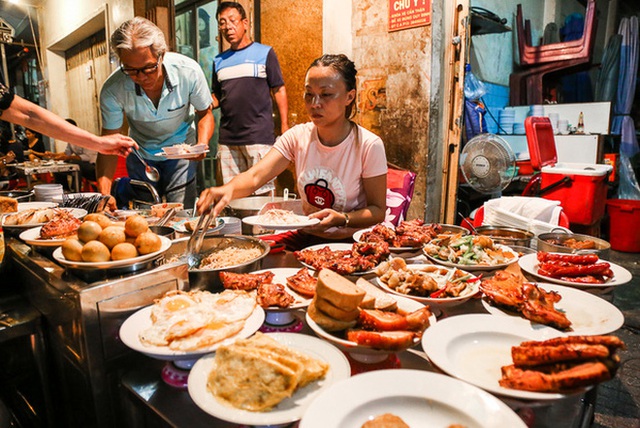 Sài Gòn có 10 quán nhìn thì bình dân nhưng giá đắt xắt ra miếng, thực khách đến ăn lần đầu đảm bảo ai cũng sốc nhẹ - Ảnh 11.
