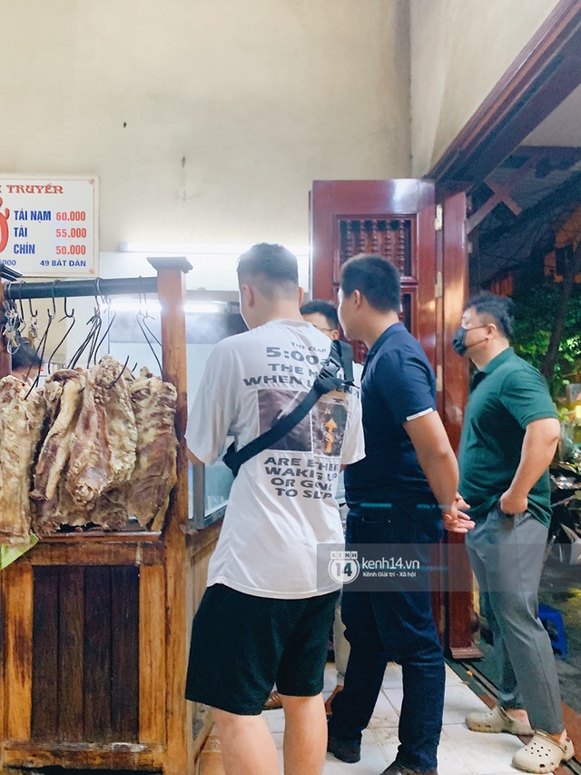 Camera giấu kín: Ăn thử phở chửi Bát Đàn, nổi tiếng cả ra nước ngoài mà bị tố chửi khách là sao? - Ảnh 4.