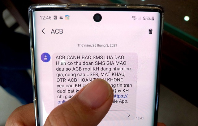  Tái diễn mạo danh tin nhắn ngân hàng, hỗ trợ nâng cấp sim 4G để lừa đảo  - Ảnh 1.