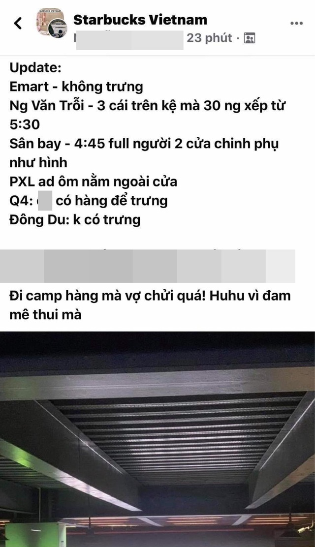 Stunned: The Saigonese at 6 am lined up in front of the Starbucks gate to hunt for a blue cup for 500k, after 4 hours of selling, the price increased by 4 times!  Photo 9.