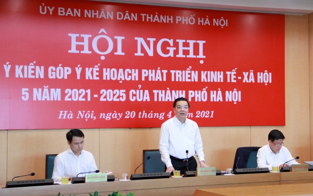 Chủ tịch UBND TP. Hà Nội Chu Ngọc Anh phát biểu tại hội nghị.  Ảnh: Phú Khánh.
