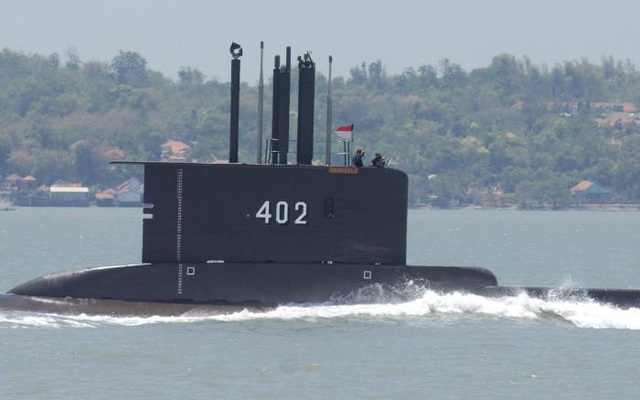 Tàu ngầm Indonesia mất tích cùng 53 người, phát hiện vệt dầu loang đáng ngờ trên mặt biển