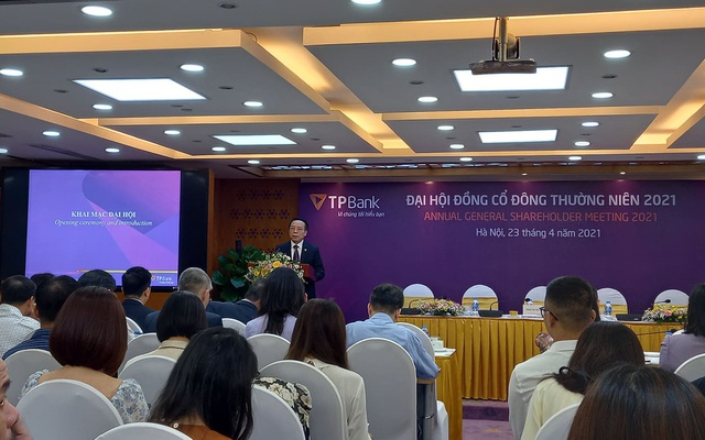 TGĐ Nguyễn Hưng: TPBank từ gần bé nhất hệ thống, đã vượt qua nhiều ngân hàng hơn 20 năm tuổi, để trở thành ngân hàng trung bình lớn trong vòng 8 năm