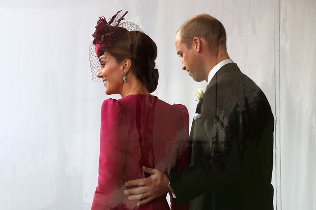 Kỷ niệm 10 năm ngày cưới của vợ chồng William - Kate, nhìn lại loạt khoảnh khắc tình bể bình chứng minh họ là một nửa hoàn hảo dành cho nhau - Ảnh 19.