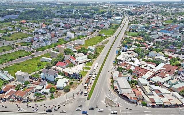 Hiện đường vành đai 3 TP.HCM mới chỉ hoàn thành và đưa vào khai thác 16,7 km, đoạn Bình Chuẩn – Tân Vạn thuộc địa phận tỉnh Bình Dương.