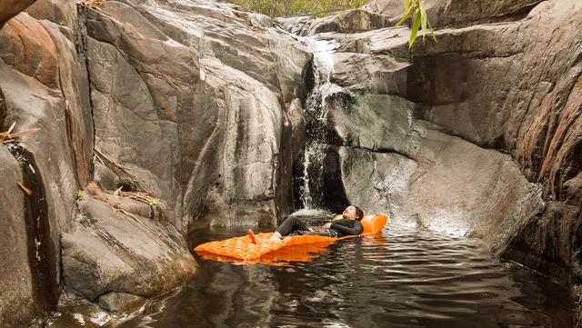 Các gia đình Hà Nội, Sài Gòn muốn đi camping trong phạm vi 300km thì đừng bỏ lỡ loạt địa điểm từ núi tới biển quá đẹp này, sẵn sàng cho kỳ nghỉ 30/4, 1/5 thật chill thôi nào! - Ảnh 23.