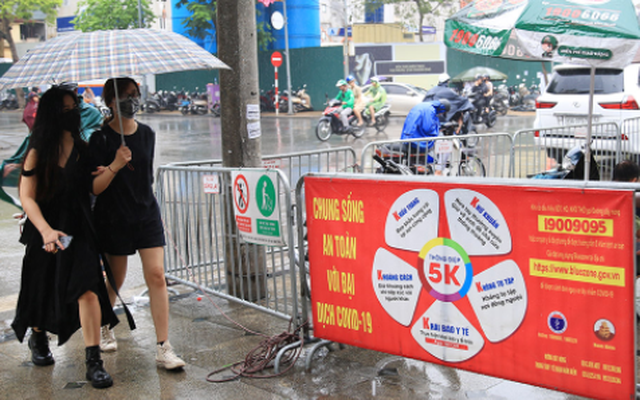 Hà Nội tạm dừng tổ chức các lễ hội và tuyến phố đi bộ để phòng, chống Covid-19