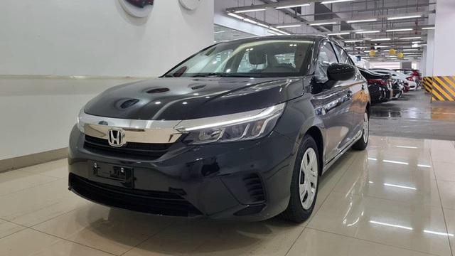 Honda City E 2021 ồ ạt về đại lý: Xe dịch vụ giá 499 triệu, vẫn số tự động, đấu Toyota Vios số sàn - Ảnh 1.