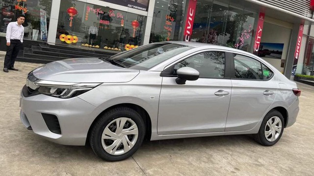 Honda City E 2021 ồ ạt về đại lý: Xe dịch vụ giá 499 triệu, vẫn số tự động, đấu Toyota Vios số sàn - Ảnh 3.