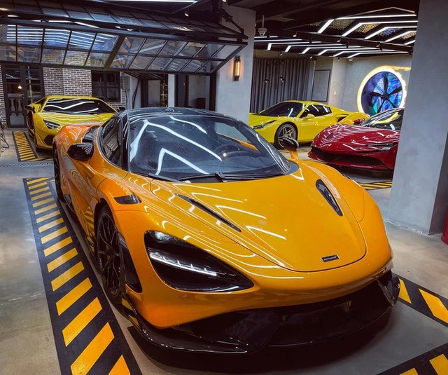 Rộ tin nữ doanh nhân cà phê 9x tậu siêu phẩm Ferrari LaFerrari đầu tiên tại Việt Nam - Ảnh 2. Rộ tin nữ doanh nhân cà phê 9x tậu siêu phẩm Ferrari LaFerrari đầu tiên tại Việt Nam - Ảnh 2.