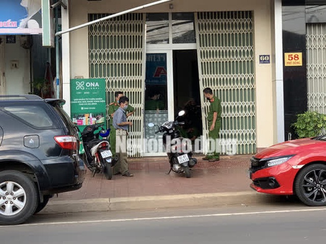 Nhân viên BIDV vỡ nợ 200 tỉ đồng: Bắt thêm nguyên cán bộ Ngân hàng Phát triển Việt Nam - Ảnh 2. Nhân viên BIDV vỡ nợ 200 tỉ đồng: Bắt thêm nguyên cán bộ Ngân hàng Phát triển Việt Nam - Ảnh 2.