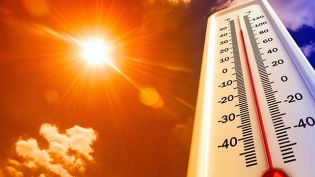 Miền Bắc nắng đổ lửa, nhiều nơi trên 40 độ C: Chuyên gia cảnh báo cẩn trọng sốc nhiệt gây đột quỵ, tử vong! - Ảnh 1.