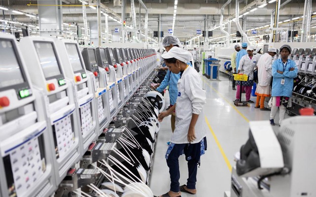 Báo Trung Quốc: Hàng trăm nhân viên Foxconn Ấn Độ dương tính Covid-19, liệu 'Make in India' có kết thúc như một giấc mơ trước đối thủ Việt Nam?