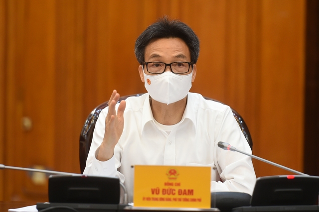 Thủ tướng Phạm Minh Chính nhắc nhở, chấn chỉnh nghiêm khắc các địa phương chưa làm tốt phòng chống dịch - Ảnh 2.