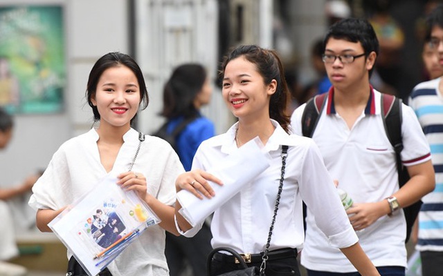 Nghịch lý: Có những thanh niên Gen Z ở Việt Nam "sợ" công nghệ hơn các thế hệ đi trước?