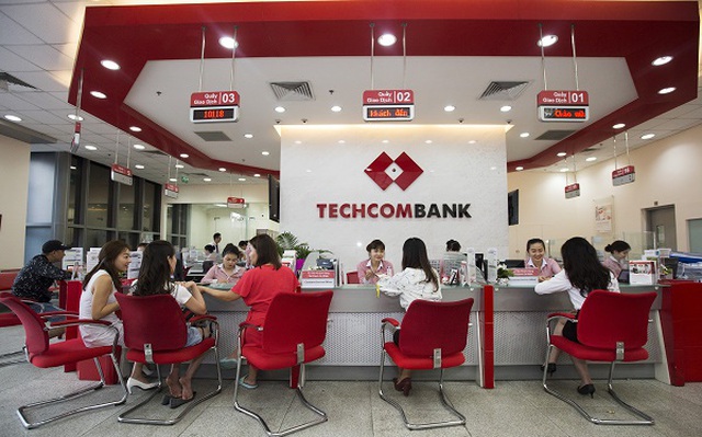 Techcombank chuẩn bị phát hành hơn 6 triệu cổ phiếu ESOP giá 10.000 đồng/cp
