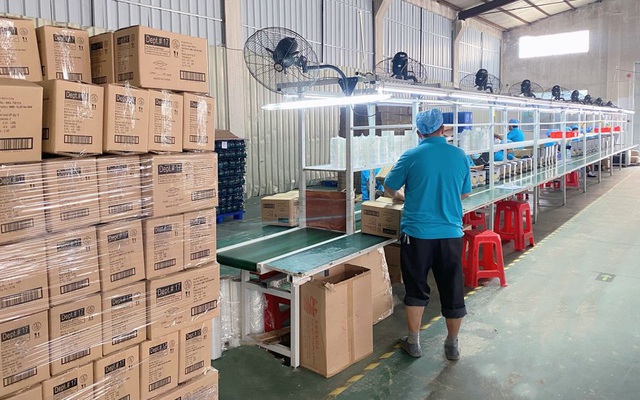Công xưởng Trung Quốc "đóng băng", thế giới đối mặt tình trạng thiếu nguồn cung dài hạn